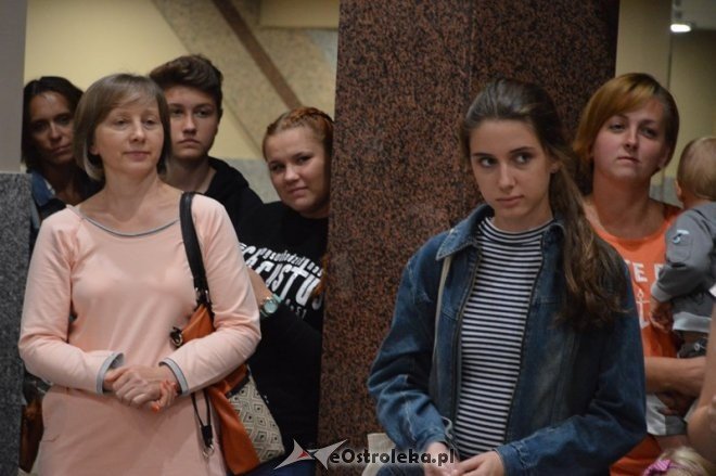 INQBATOR 2015 – wernisaż pokonkursowej wystawy fotograficznej [16.09.2016] - zdjęcie #8 - eOstroleka.pl