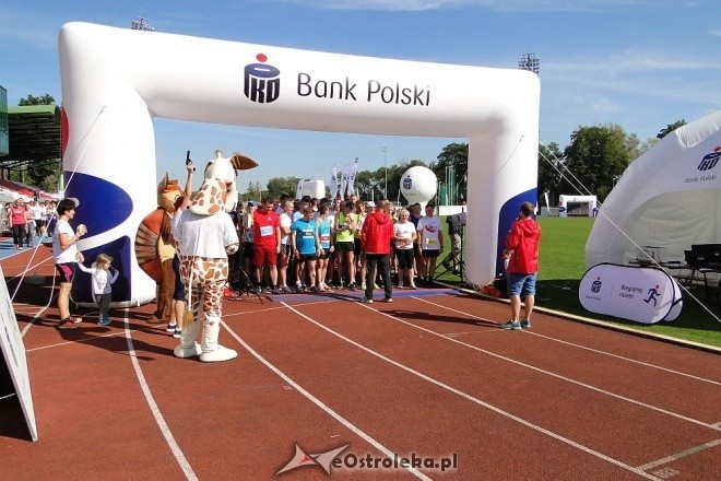 2. PKO Bieg Charytatywny w Łomży [17.09.2016] - zdjęcie #60 - eOstroleka.pl