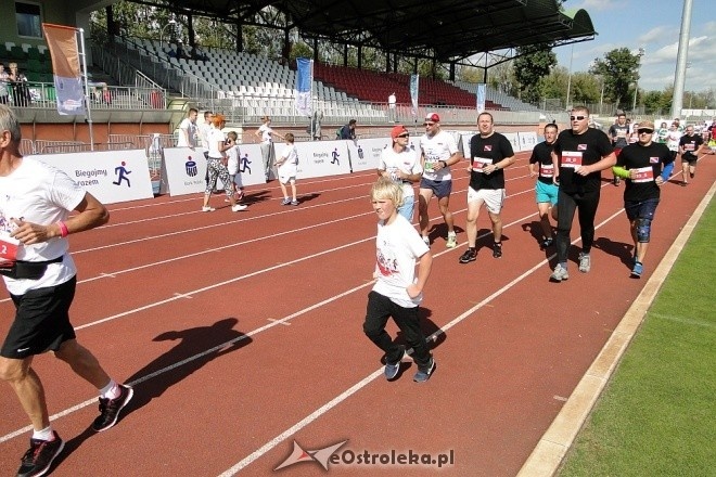 2. PKO Bieg Charytatywny w Łomży [17.09.2016] - zdjęcie #11 - eOstroleka.pl