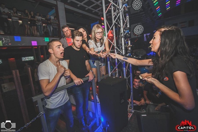 Trzecie urodziny Clubu Capitol Sypniewo i koncert Inna [17.09.2016] - zdjęcie #133 - eOstroleka.pl