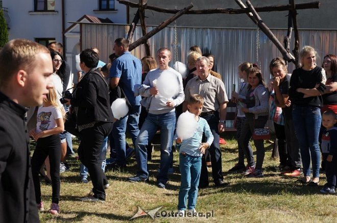 Rodzinny festyn przy ostrołęckiej farze [ZDJĘCIA] - zdjęcie #18 - eOstroleka.pl