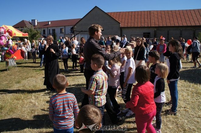 Rodzinny festyn przy ostrołęckiej farze [ZDJĘCIA] - zdjęcie #31 - eOstroleka.pl