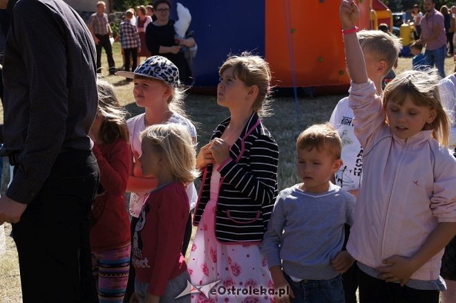 Rodzinny festyn przy ostrołęckiej farze [ZDJĘCIA] - zdjęcie #38 - eOstroleka.pl
