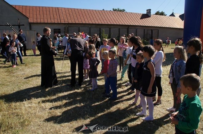 Rodzinny festyn przy ostrołęckiej farze [ZDJĘCIA] - zdjęcie #108 - eOstroleka.pl