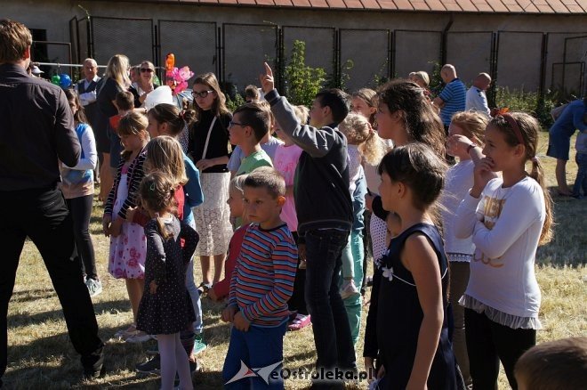 Rodzinny festyn przy ostrołęckiej farze [ZDJĘCIA] - zdjęcie #4 - eOstroleka.pl