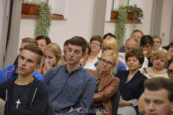 Szymon Hołownia w Ostrołęce [19.09.2016] - zdjęcie #8 - eOstroleka.pl