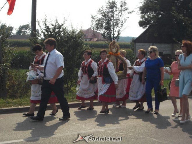 Dożynki Diecezji Łomżyńskiej w Kobylinie - zdjęcie #29 - eOstroleka.pl