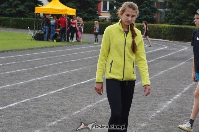 Lekkoatletyczny mityng młodzików [20.09.2016] - zdjęcie #3 - eOstroleka.pl