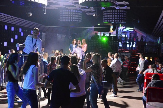 Retro Party w Clubie Ibiza Zalesie [ZDJĘCIA] - zdjęcie #44 - eOstroleka.pl