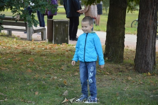 Piknik rodzinny przy parafii Zbawiciela Świata [25.09.2016] - zdjęcie #21 - eOstroleka.pl
