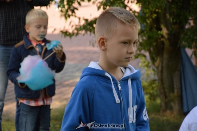 Piknik rodzinny przy parafii Zbawiciela Świata [25.09.2016] - zdjęcie #4 - eOstroleka.pl