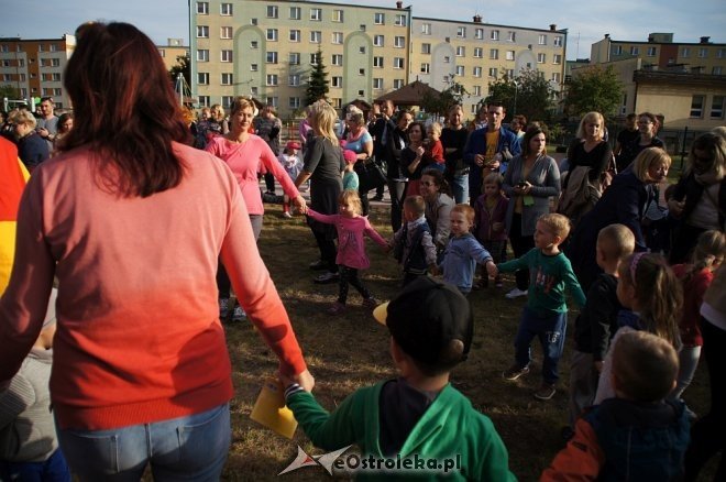 Piknik integracyjny w Krainie Misiów [29.09.201] - zdjęcie #40 - eOstroleka.pl