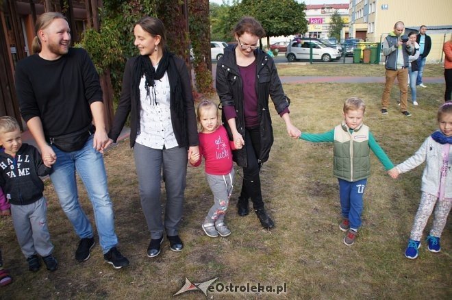 Piknik integracyjny w Krainie Misiów [29.09.201] - zdjęcie #94 - eOstroleka.pl