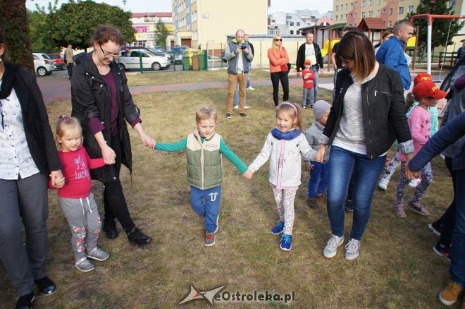 Piknik integracyjny w Krainie Misiów [29.09.201] - zdjęcie #93 - eOstroleka.pl