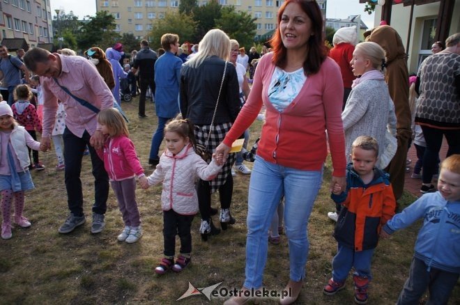 Piknik integracyjny w Krainie Misiów [29.09.201] - zdjęcie #86 - eOstroleka.pl