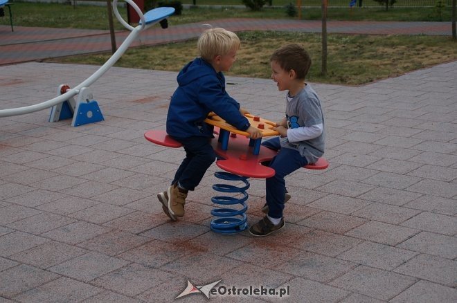 Piknik integracyjny w Krainie Misiów [29.09.201] - zdjęcie #28 - eOstroleka.pl