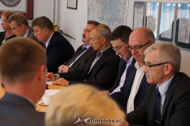 XXV sesja Rady Powiatu w Ostrołęce [29.09.2016] - zdjęcie #6 - eOstroleka.pl