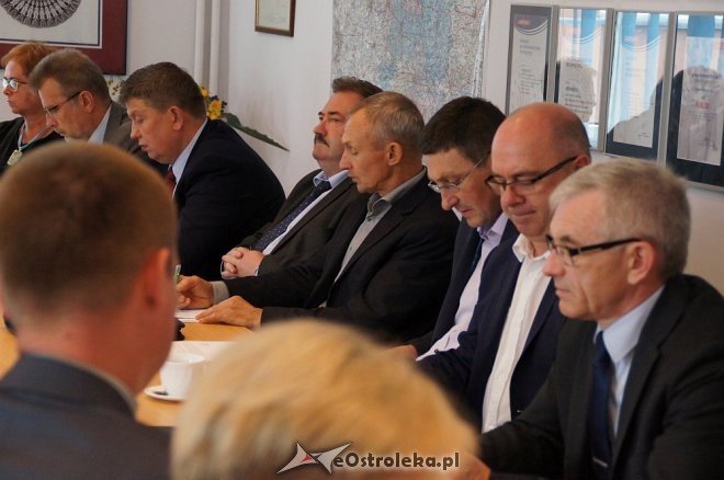 XXV sesja Rady Powiatu w Ostrołęce [29.09.2016] - zdjęcie #18 - eOstroleka.pl
