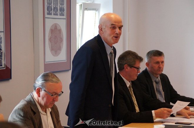 XXV sesja Rady Powiatu w Ostrołęce [29.09.2016] - zdjęcie #8 - eOstroleka.pl