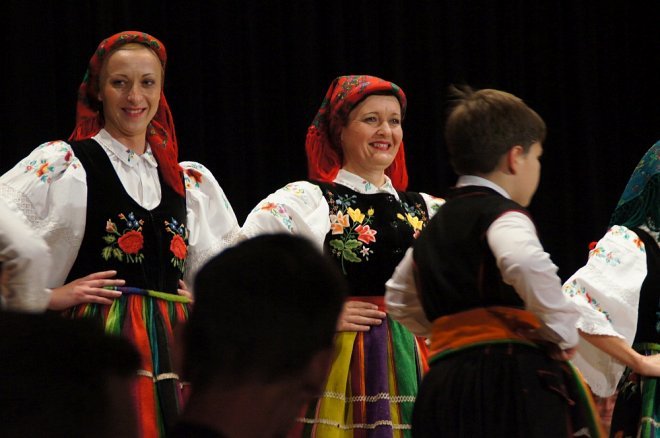 Koncert Jubileuszowy z okazji 50-lecia Zespołu Pieśni i Tańca Kurpie [30.09.2016] - zdjęcie #25 - eOstroleka.pl