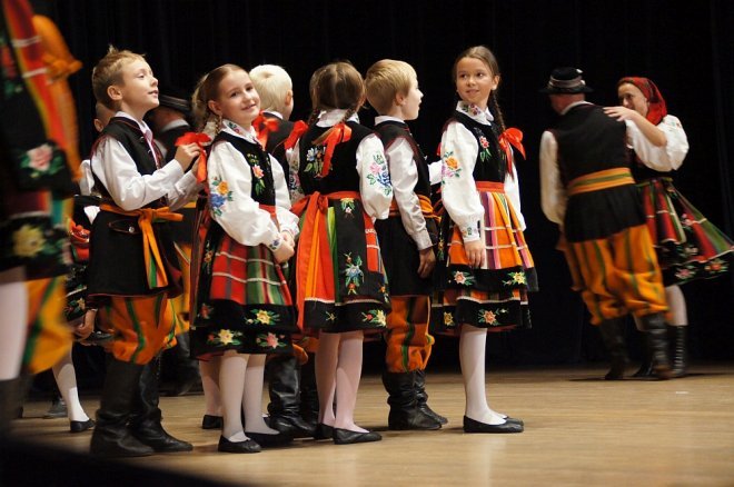 Koncert Jubileuszowy z okazji 50-lecia Zespołu Pieśni i Tańca Kurpie [30.09.2016] - zdjęcie #12 - eOstroleka.pl
