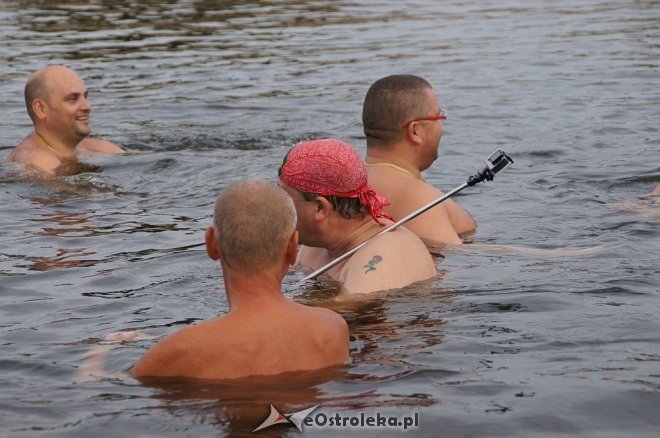 Ostrołęckie morsy rozpoczęły sezon [WIDEO, ZDJĘCIA] - zdjęcie #33 - eOstroleka.pl