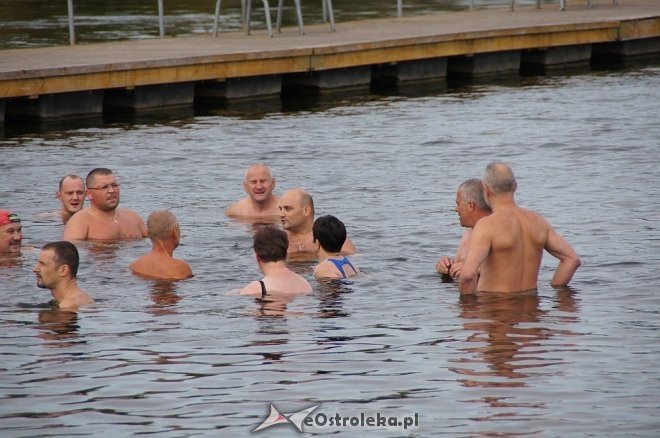 Ostrołęckie morsy rozpoczęły sezon [WIDEO, ZDJĘCIA] - zdjęcie #2 - eOstroleka.pl