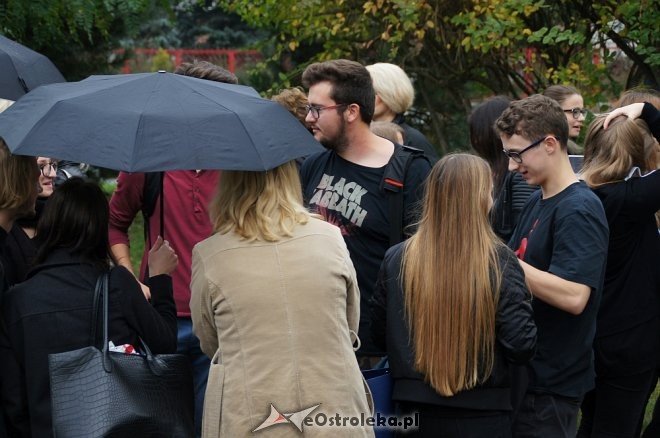 Ogólnopolski Strajk Kobiet w Ostrołęce [03.10.2016] - zdjęcie #48 - eOstroleka.pl