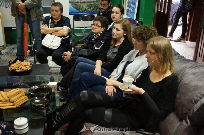 KOD i „Czary Protest” w Ostrołęce [ZDJĘCIA] - zdjęcie #4 - eOstroleka.pl