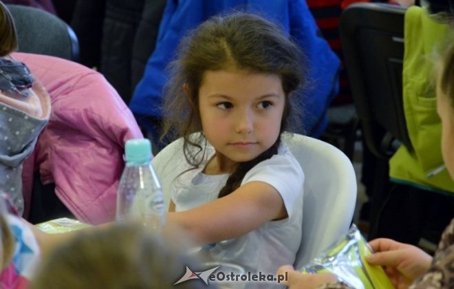 Lekcja z policjantem w MZK Ostrołęka [07.10.2016] - zdjęcie #2 - eOstroleka.pl