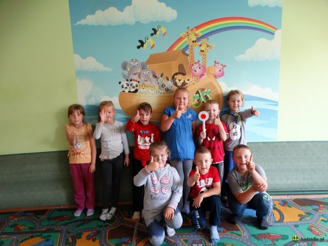 Przedszkolaki z Kadzidła z wizytą w stadninie koni [10.10.2016] - zdjęcie #6 - eOstroleka.pl
