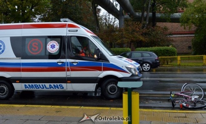 Wypadek przy 1 AWP w Ostrołęce [10.10.2016] - zdjęcie #4 - eOstroleka.pl