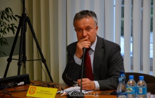 Sesja Rady Miasta Ostrołęki [10.10.2016] - zdjęcie #2 - eOstroleka.pl
