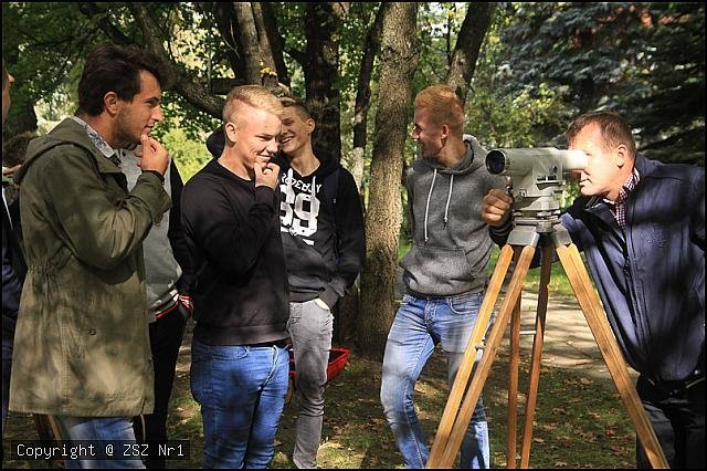 Przyszli geodeci z ZSZ nr 1 z wizytą w olsztyńskim uniwersytecie [11.10.2016] - zdjęcie #17 - eOstroleka.pl