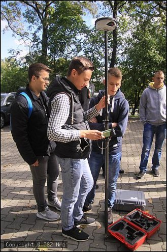 Przyszli geodeci z ZSZ nr 1 z wizytą w olsztyńskim uniwersytecie [11.10.2016] - zdjęcie #20 - eOstroleka.pl