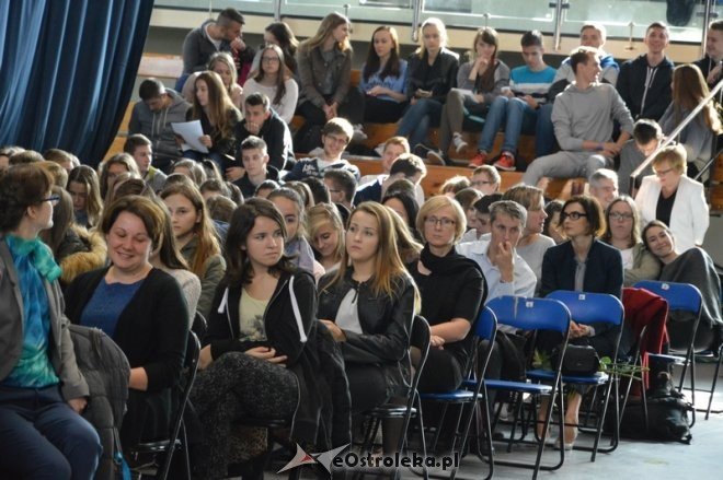 Dzień Edukacji Narodowej w II LO w Ostrołęce [13.10.2016] - zdjęcie #66 - eOstroleka.pl