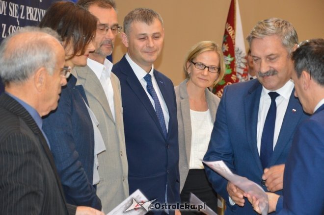 Dzień Edukacji Narodowej w II LO w Ostrołęce [13.10.2016] - zdjęcie #30 - eOstroleka.pl