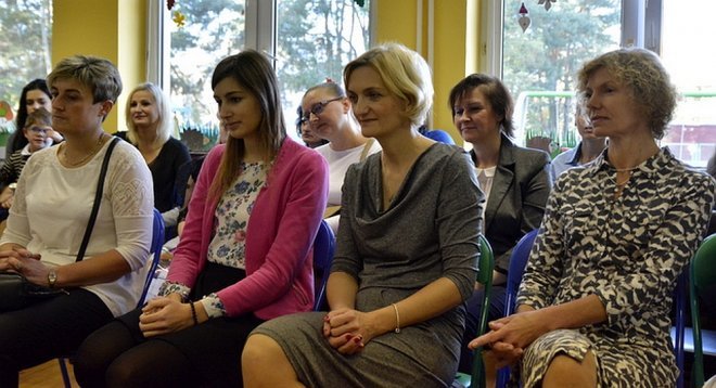 Dzień Edukacji Narodowej w Kolorowej Szkole  [14.10.2016] - zdjęcie #8 - eOstroleka.pl
