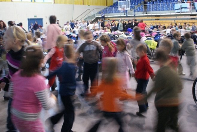 Mikołajkowe spotkanie MOPR i OSON (11.12.09) - zdjęcie #56 - eOstroleka.pl