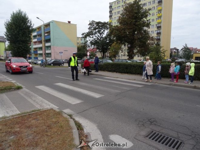 Spotkanie z policjantem w Przedszkolu Miejskim nr 17 [ZDJĘCIA] - zdjęcie #80 - eOstroleka.pl