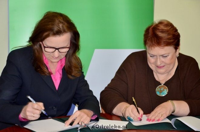 Podpisanie porozumienia ZUS i WSAP w Ostrołęce [19.10.2016] - zdjęcie #1 - eOstroleka.pl