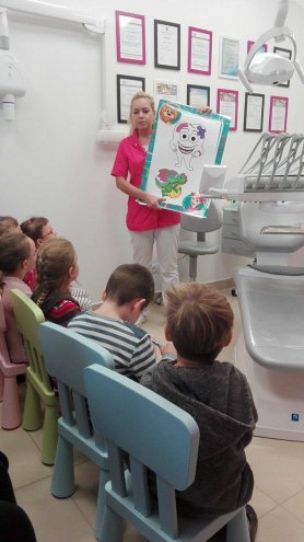 Przedszkolaki z „ósemki” z wizytą u dentysty [ZDJĘCIA] - zdjęcie #35 - eOstroleka.pl