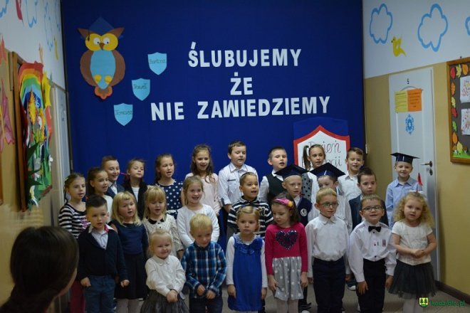 Pasowanie na ucznia w Szkole Podstawowej w Glebie [ZDJĘCIA] - zdjęcie #6 - eOstroleka.pl