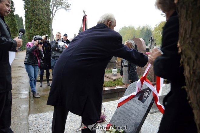 Uroczystość poświęcenia tablicy oraz nagrobków w Goworowie [21.10.2016] - zdjęcie #17 - eOstroleka.pl