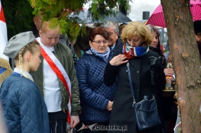 Uroczystość poświęcenia tablicy oraz nagrobków w Goworowie [21.10.2016] - zdjęcie #31 - eOstroleka.pl