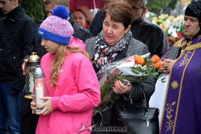 Uroczystość poświęcenia tablicy oraz nagrobków w Goworowie [21.10.2016] - zdjęcie #5 - eOstroleka.pl