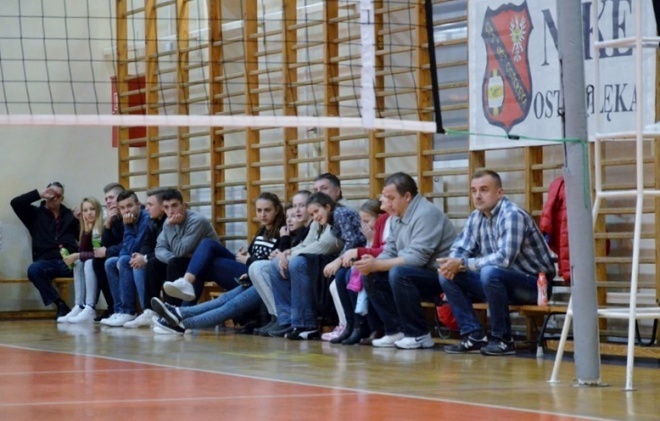 Nike Ostrołęka - Olimp Mińsk Maz. [23.10.2016] - zdjęcie #40 - eOstroleka.pl