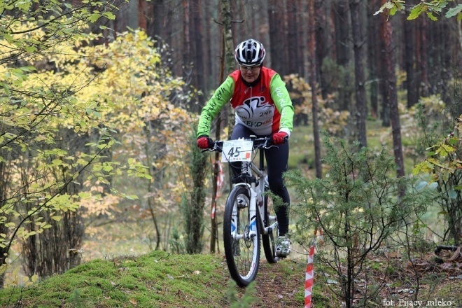 Mistrzostwa Klubu Kolarskiego 24h [23.10.2016] - zdjęcie #14 - eOstroleka.pl