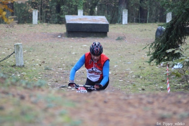 Mistrzostwa Klubu Kolarskiego 24h [23.10.2016] - zdjęcie #11 - eOstroleka.pl