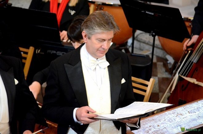 Sacrum et Musica: Requiem Mozarta w kadzidlańskim kościele [23.10.2016] - zdjęcie #15 - eOstroleka.pl